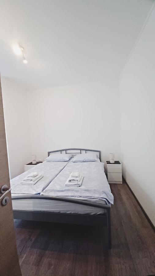 Apartment Apartman Dora Pula